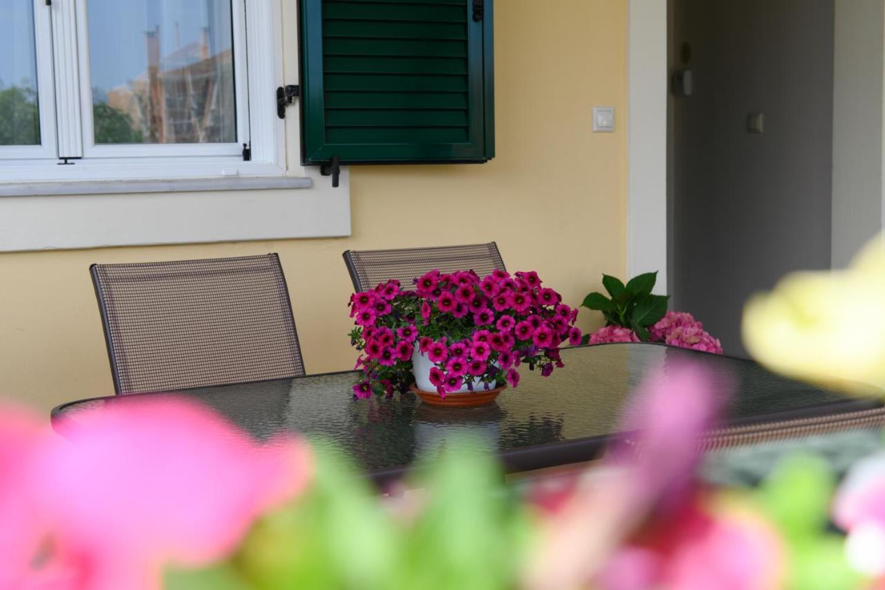 Nostalgia Corfu Town Apartments المظهر الخارجي الصورة